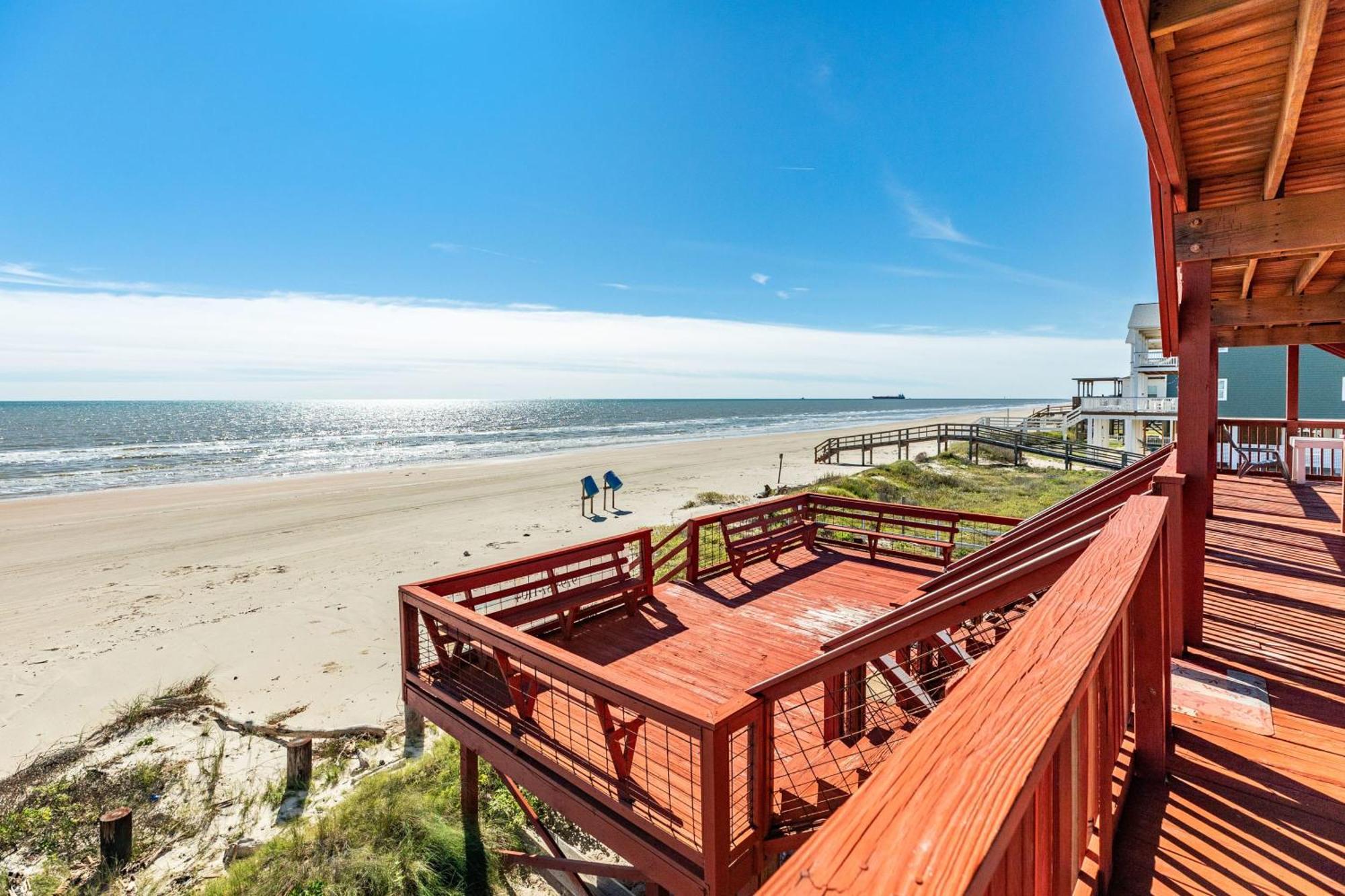 Unobstructed Oceanfront Seagull Unit 3 Beach Pad! Villa Surfside Beach Esterno foto