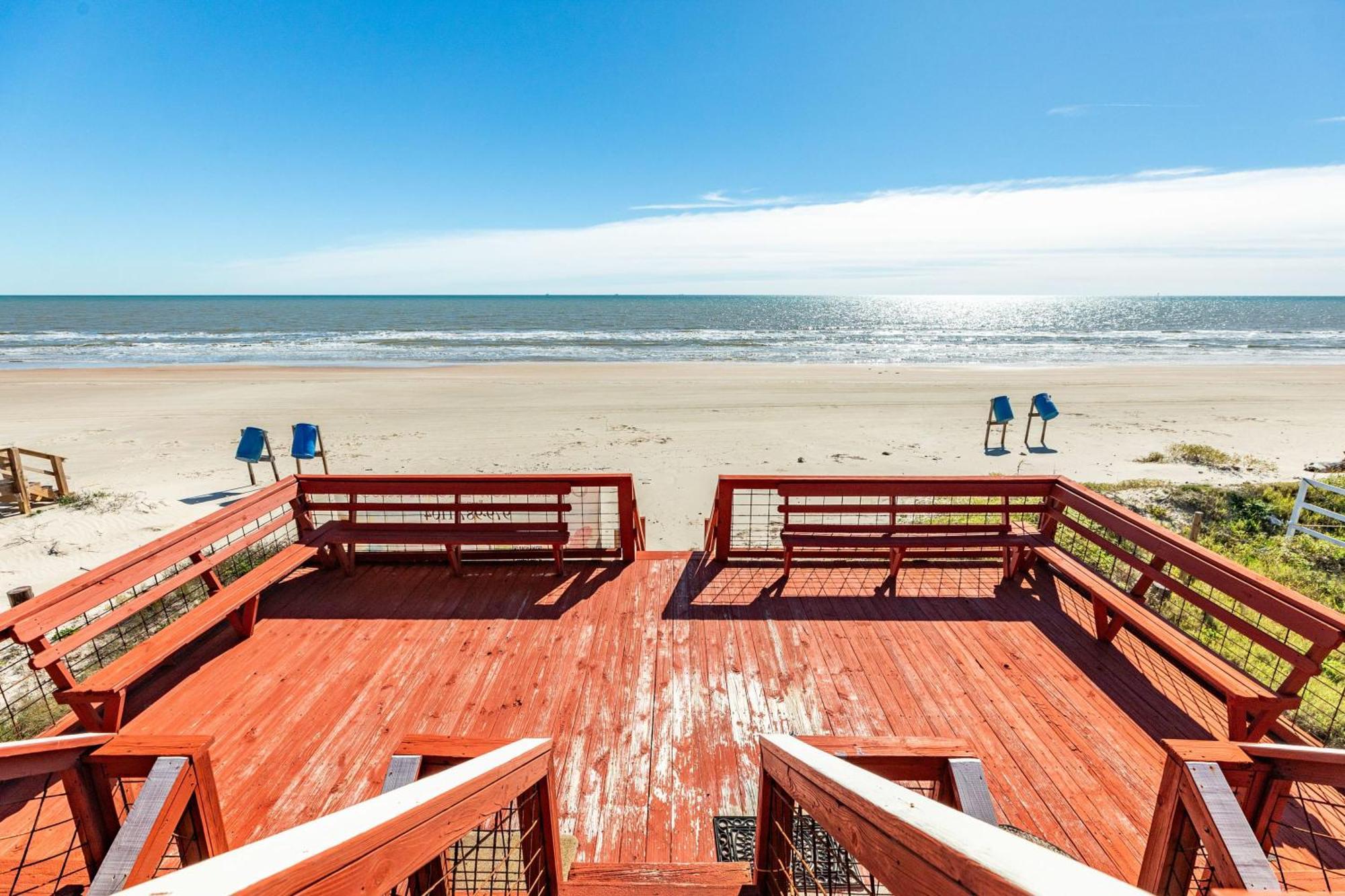 Unobstructed Oceanfront Seagull Unit 3 Beach Pad! Villa Surfside Beach Esterno foto