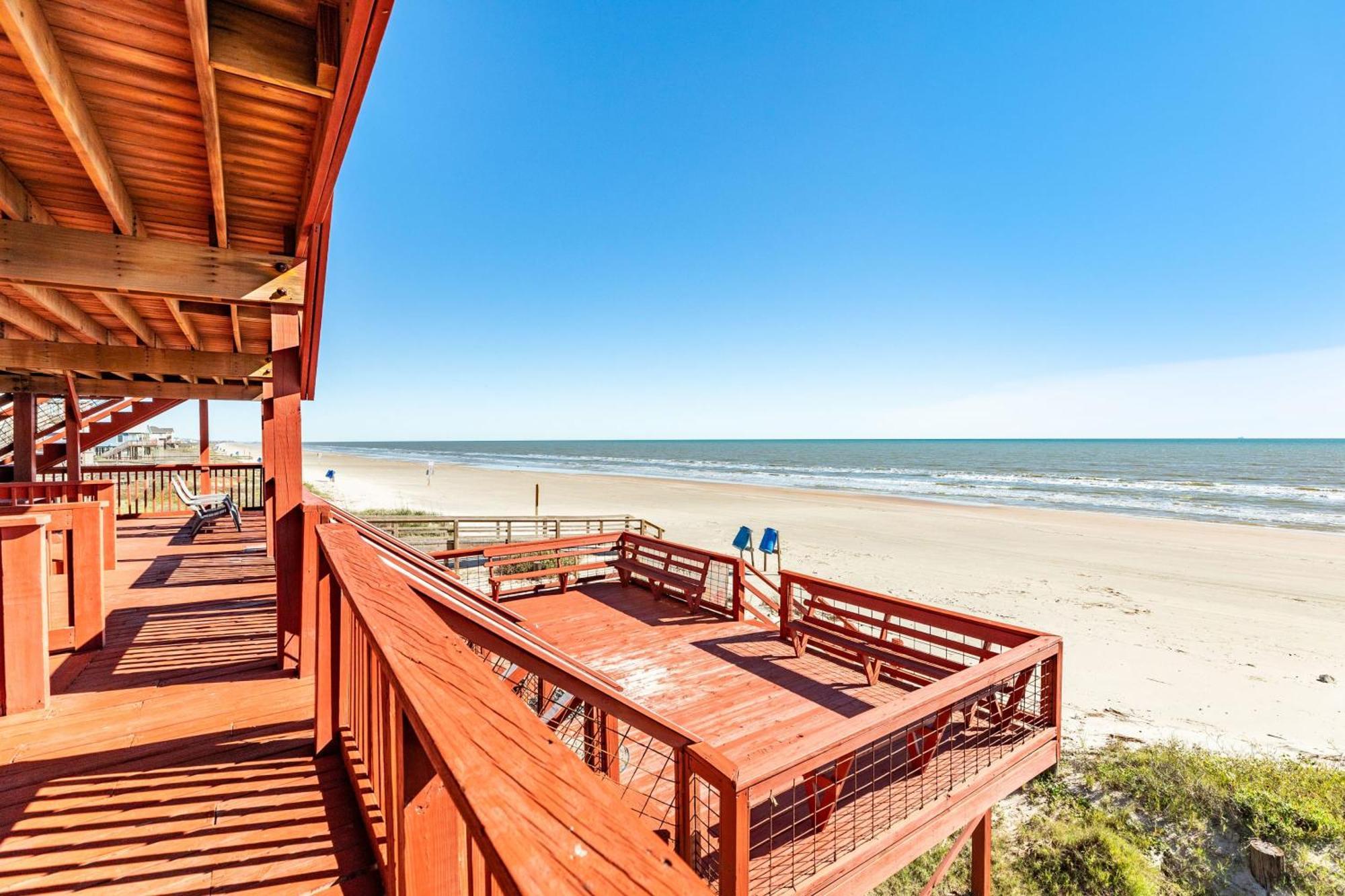 Unobstructed Oceanfront Seagull Unit 3 Beach Pad! Villa Surfside Beach Esterno foto