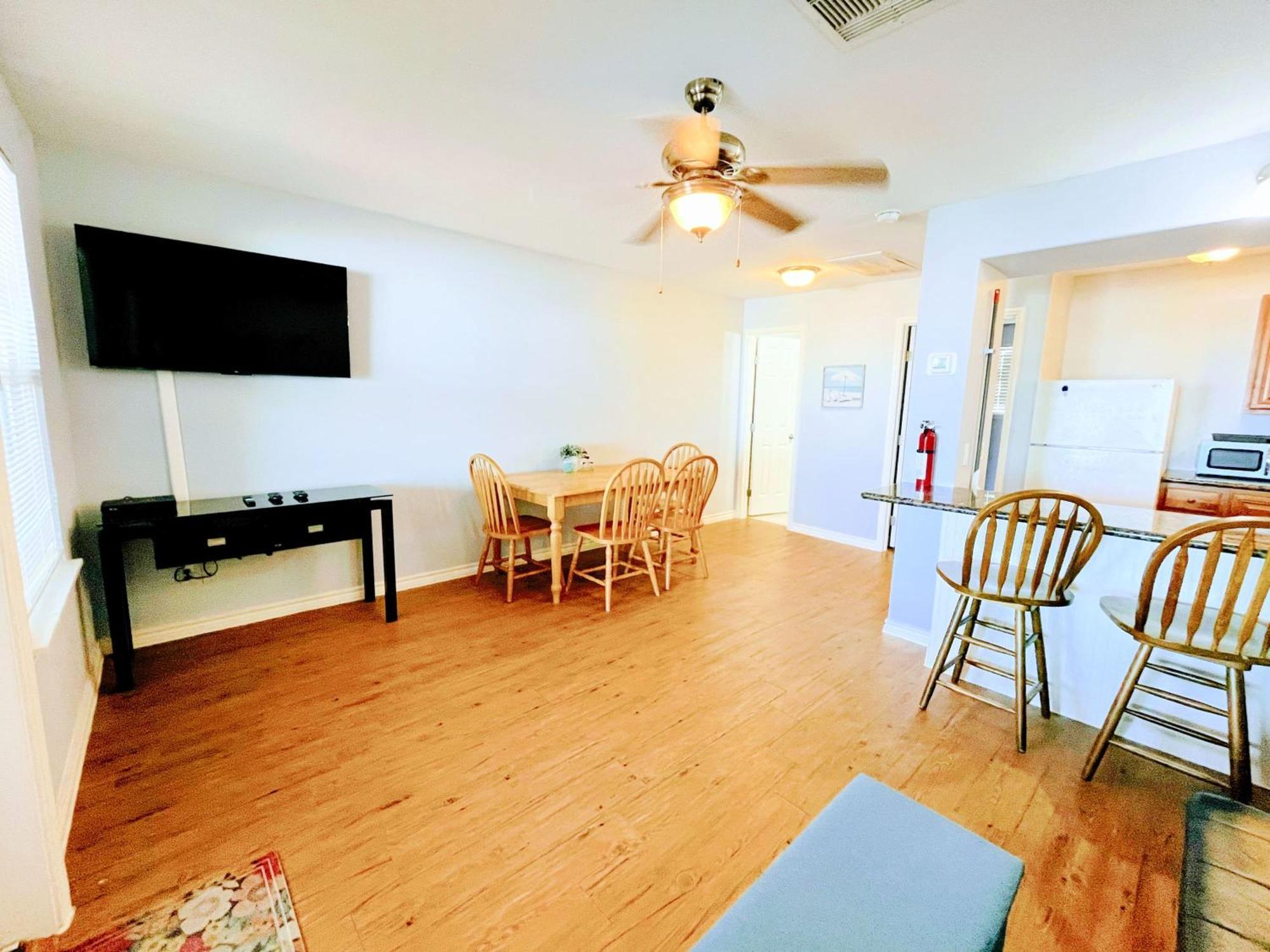 Unobstructed Oceanfront Seagull Unit 3 Beach Pad! Villa Surfside Beach Esterno foto