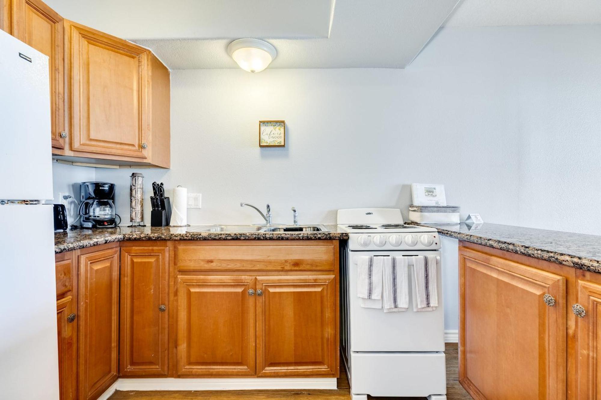 Unobstructed Oceanfront Seagull Unit 3 Beach Pad! Villa Surfside Beach Esterno foto